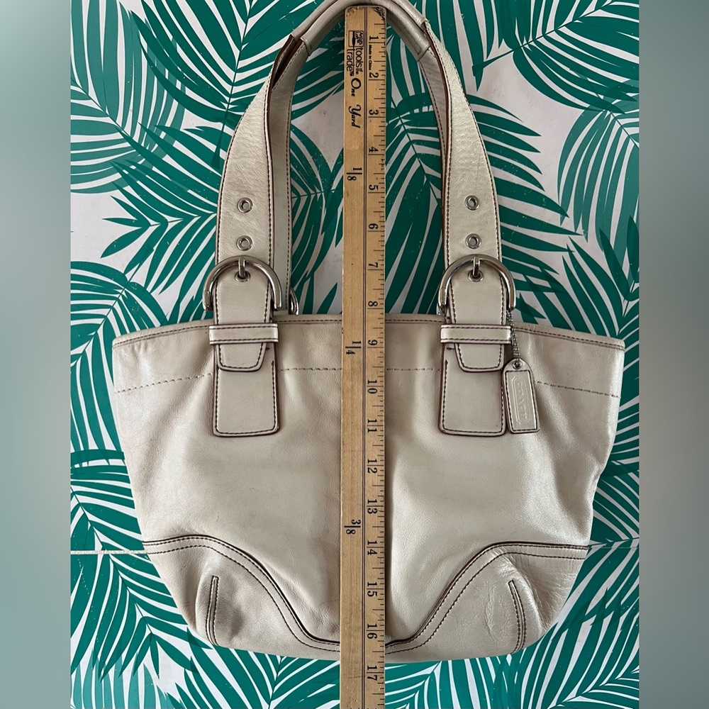 Vintage white Coach soho leather satchel handbag model 9544 - Picture 11 of 13